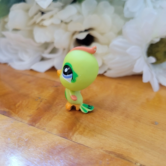 Littlest Pet Shop LPS #1824 Parakeet Bird Green Blue Eyes 2004 - Picture 5 of 12